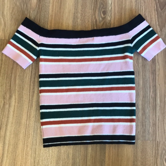 Multi colored button shoulder shirt - Picture 4 of 9